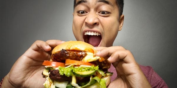 چرا همیشه احساس گرسنگی می کنم؟