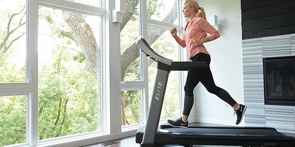 برنامه های تمرینی متنوع با تردمیل