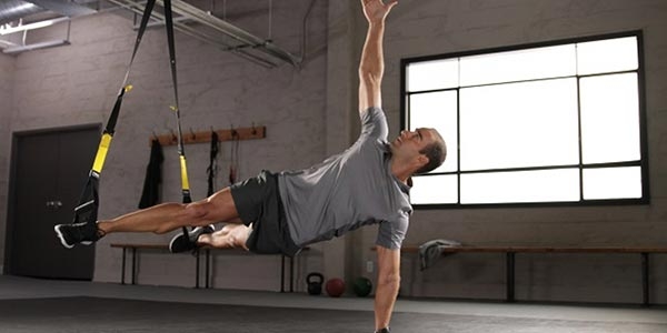 چگونه قدرت بدن را با 30 دقیقه تمرین TRX افزایش دهیم