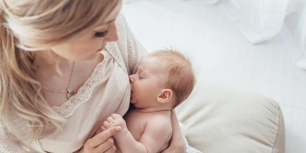 رپورتاژ- شیر مادر ارمغان سلامتی نوزاد