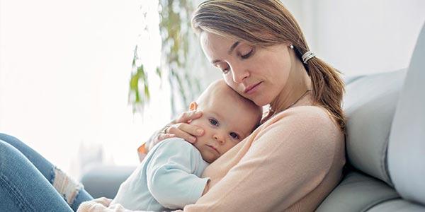 چند راهکار برای آرام کردن گریه نوزاد