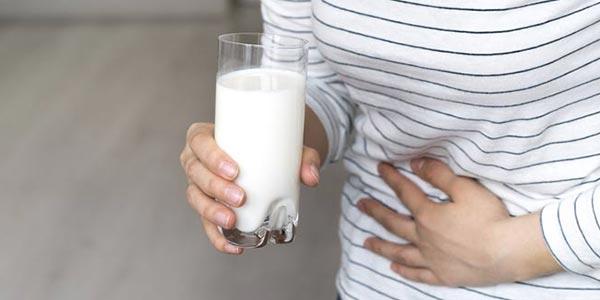 شما هم بعد از خوردن شیر دچار نفخ می شوید؟